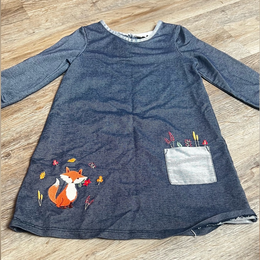 Long Sleeve Dress with Fox Embroidery